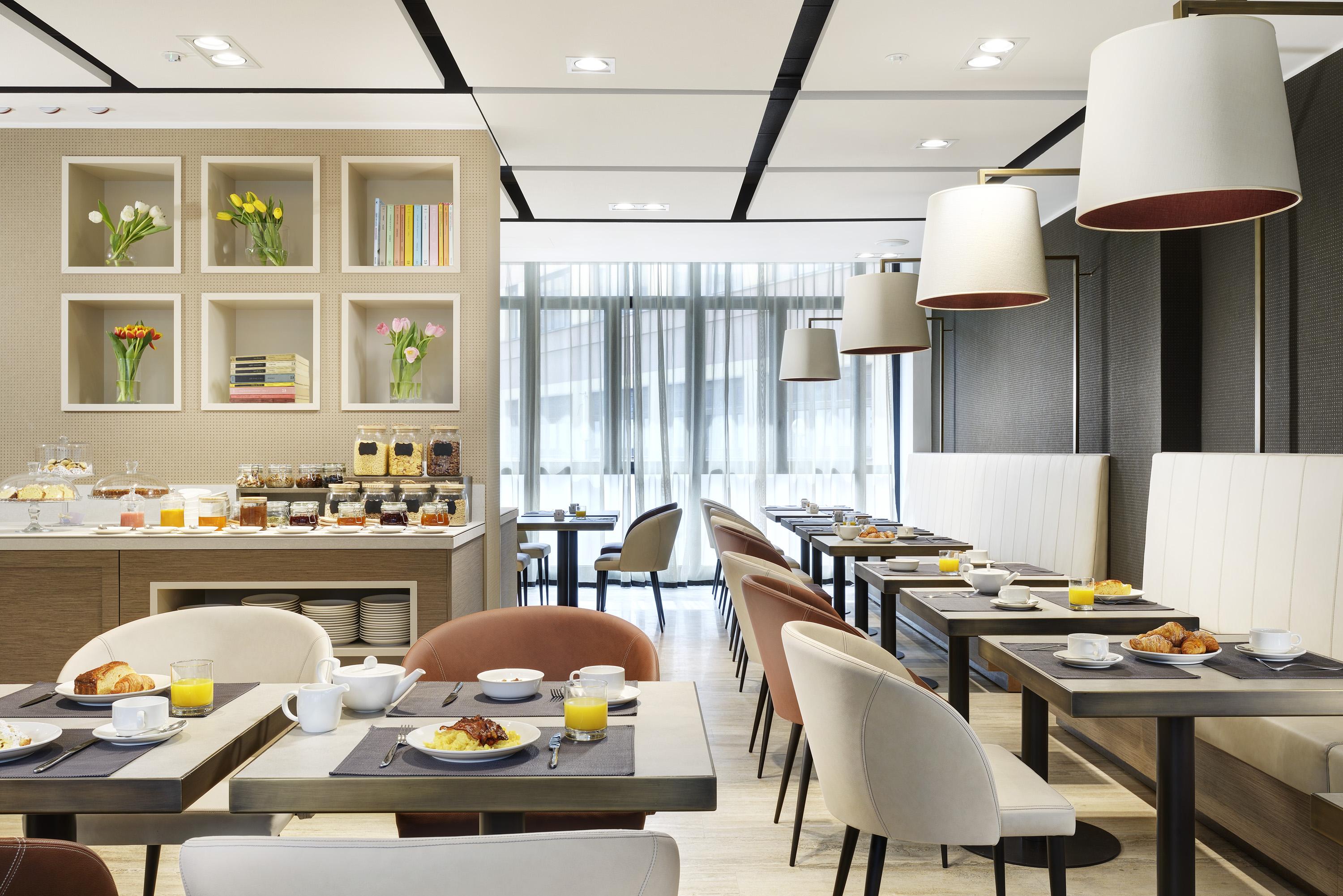 Unaway And Linea Uno Hotel Milano